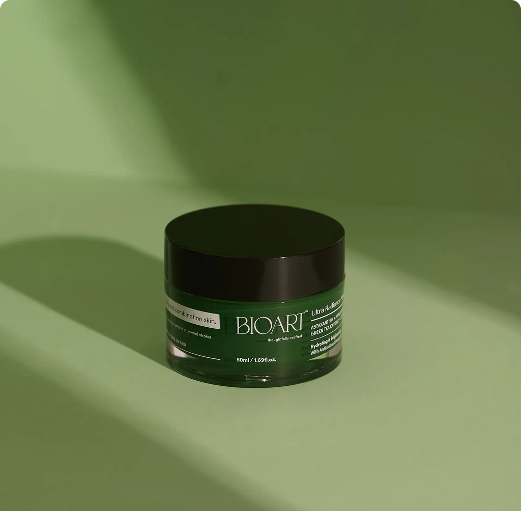 Green skincare jar with 'BIOAART' branding on a green background